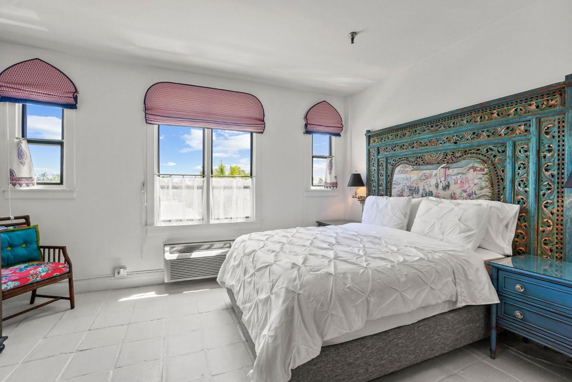 Orchid Suites - Historic Palm Beach Hotel Condominium Dış mekan fotoğraf
