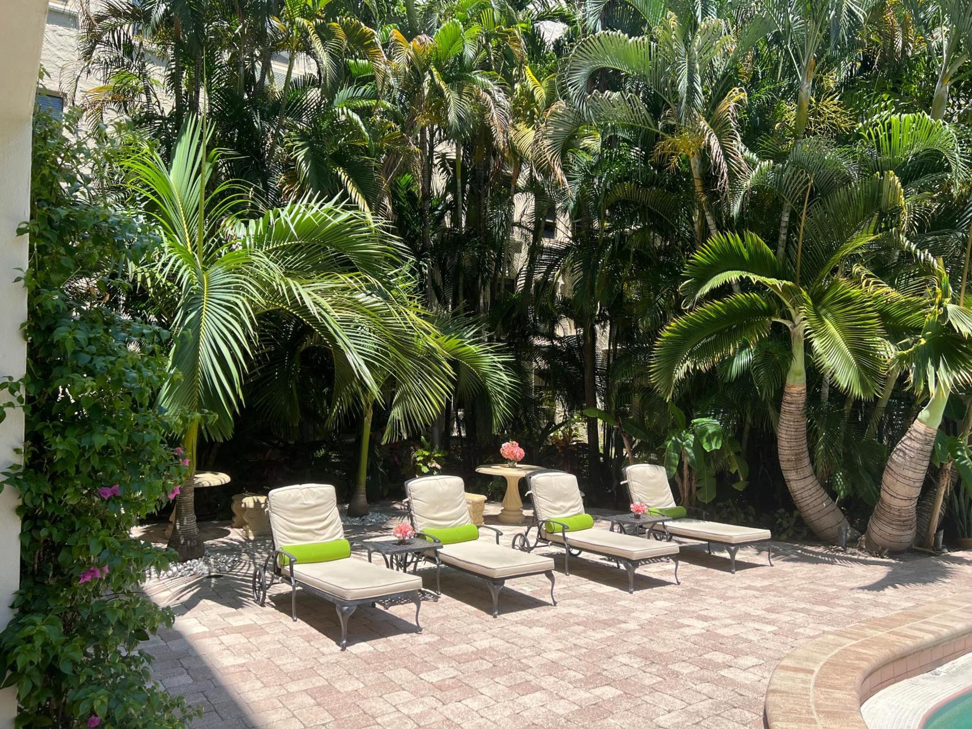 Orchid Suites - Historic Palm Beach Hotel Condominium Dış mekan fotoğraf